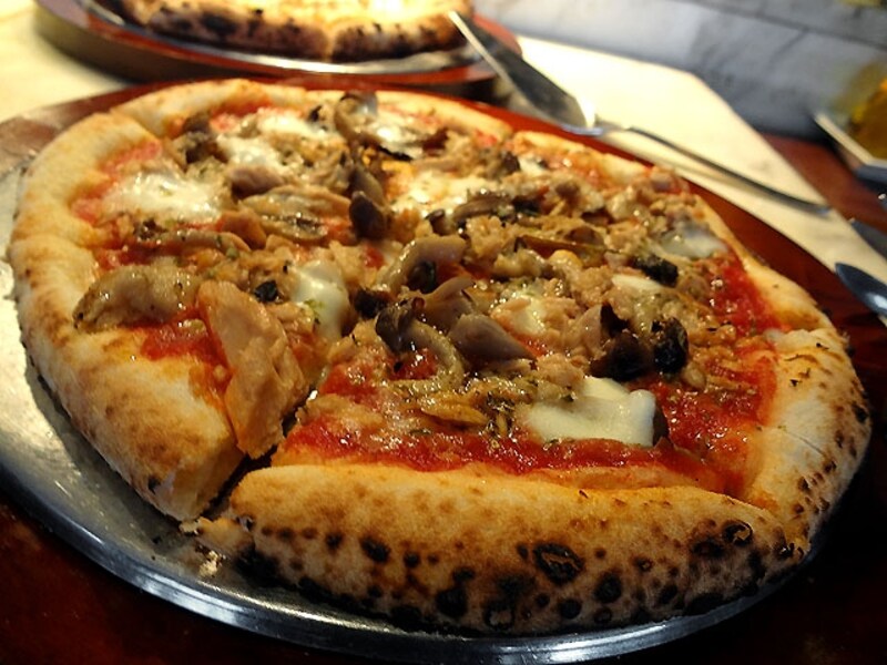 サルヴァトーレ クオモ ブロス ピッツァ