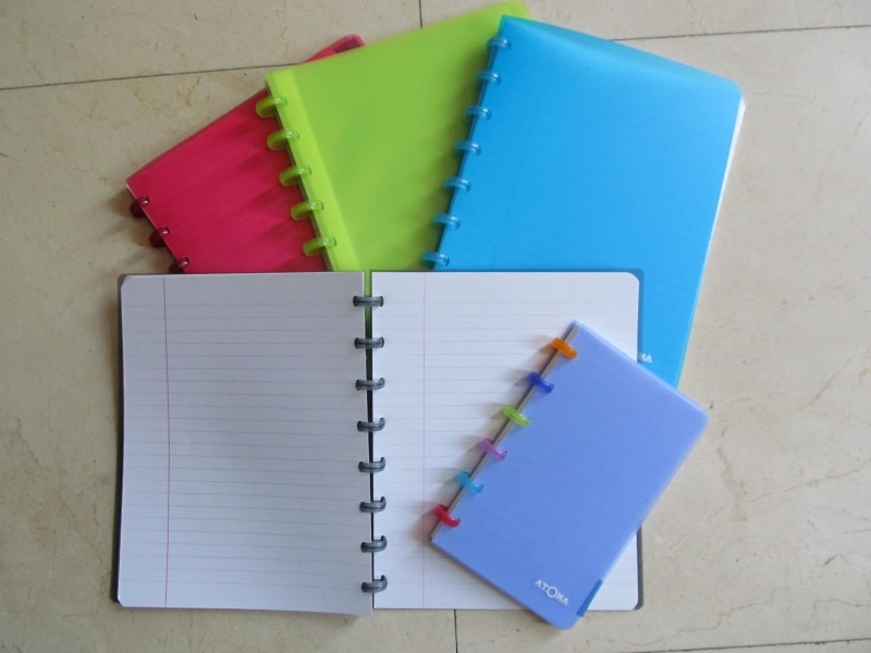 取り外しの効くATOMAのノート達