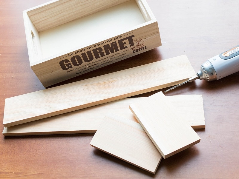 額縁コンテナの材料