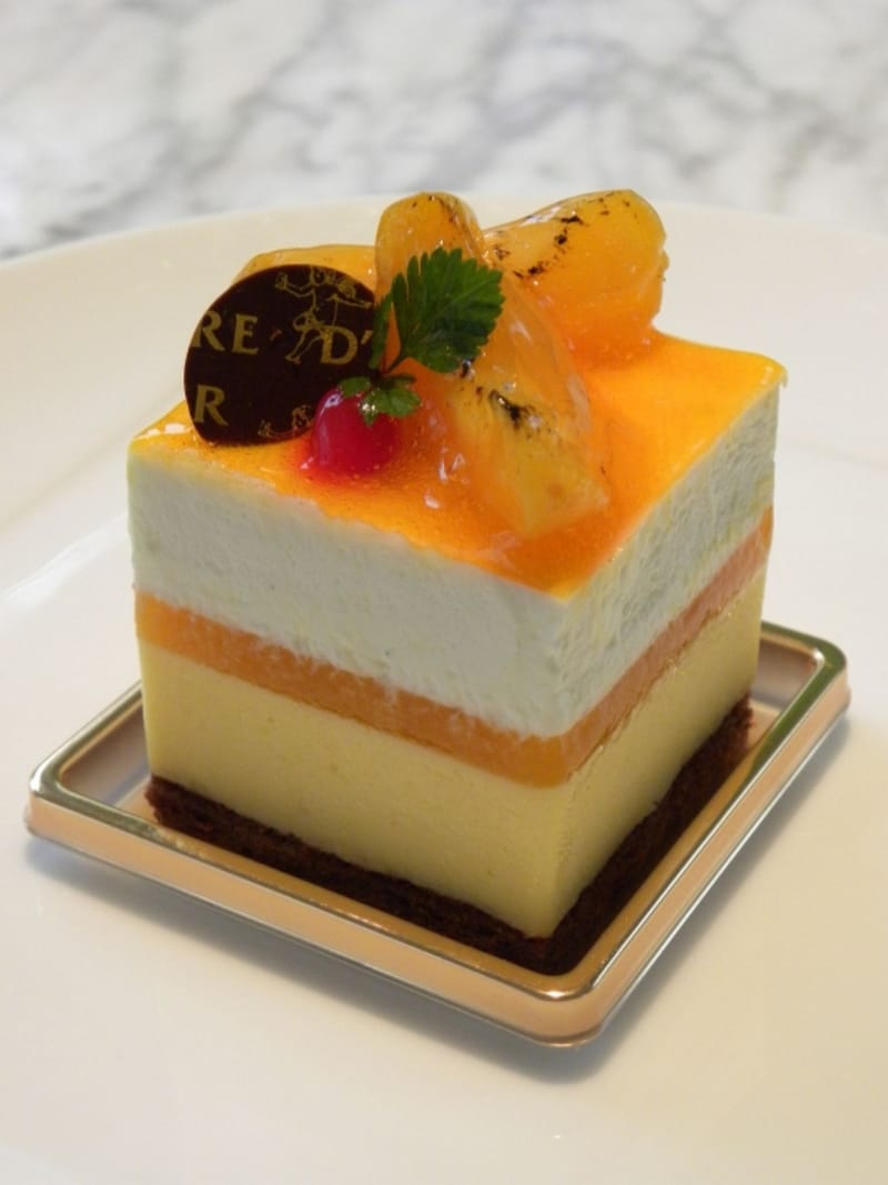 「レトルダムール グランメゾン白金」の「ヴェルジェ」(530円)