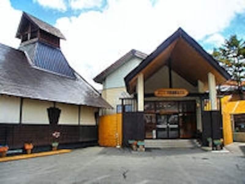 万座温泉日進舘の玄関