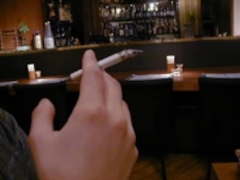 タバコを吸う人は保険料の節約ができない!?