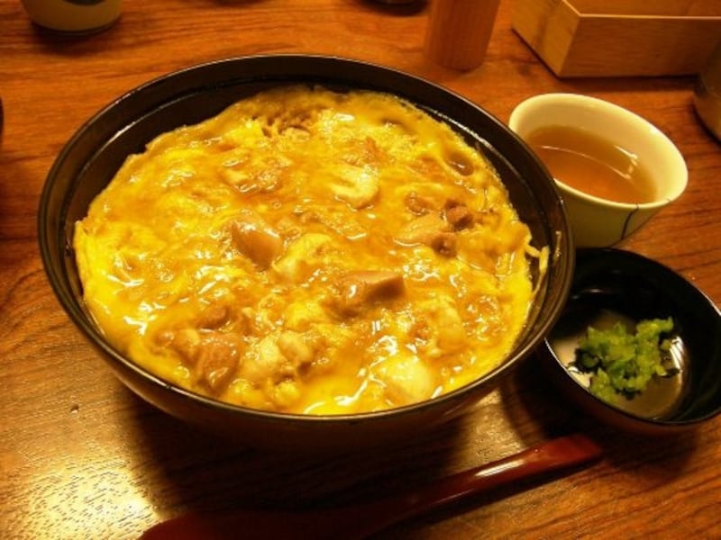 名物の「元祖親子丼」