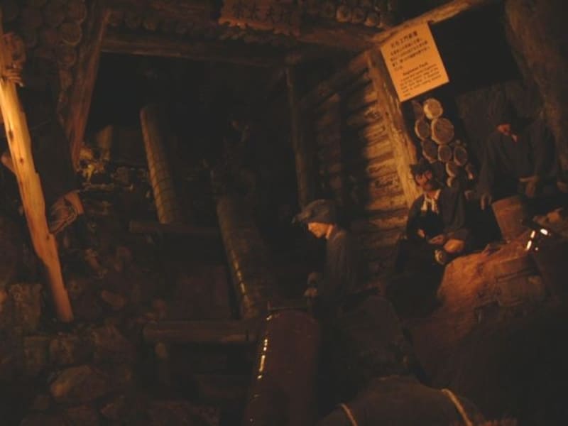 佐渡金山（3）／宗太夫坑の人形による説明