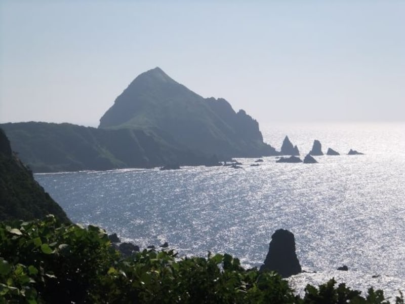 二ツ亀から眺める大野亀