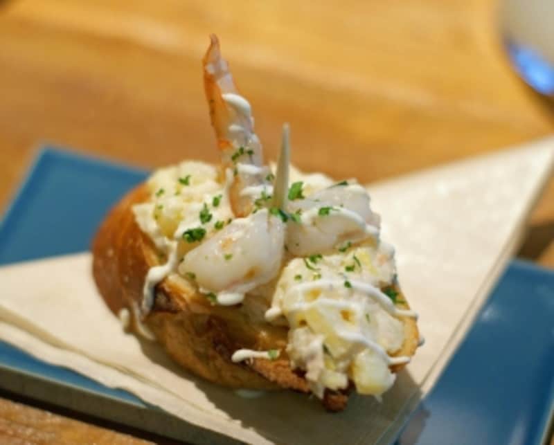 ENSALADILLA CON GANBAS