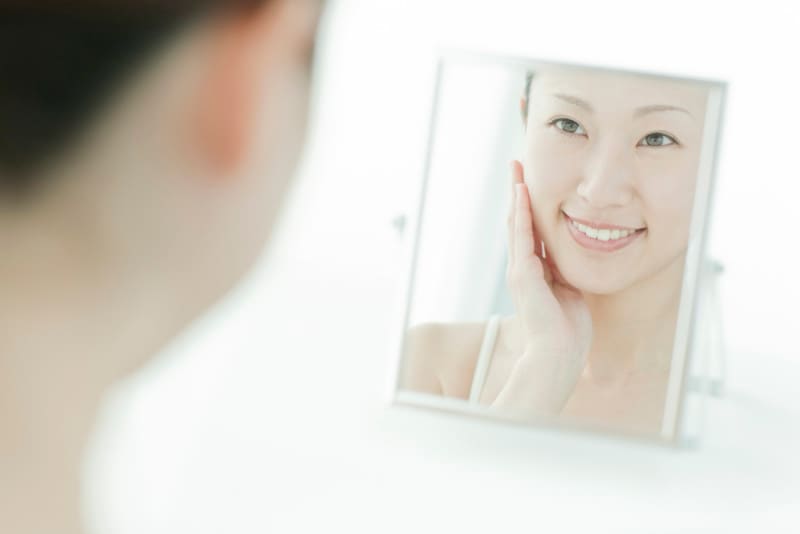 口角を上げるには