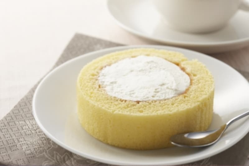 ローソンのプレミアムロールケーキ