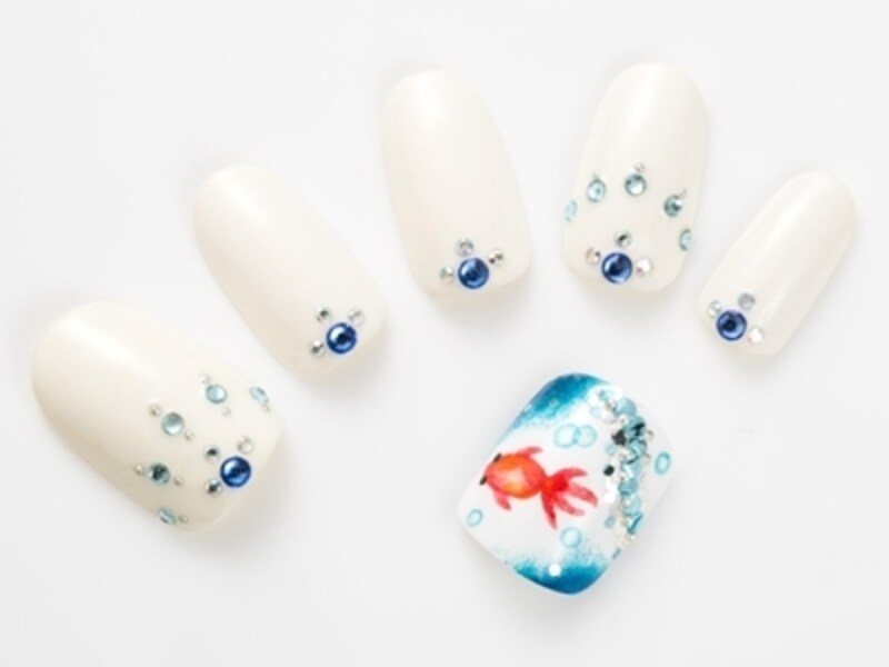 涼しげ 爽やか 夏の寒色ネイル ネイルアート All About