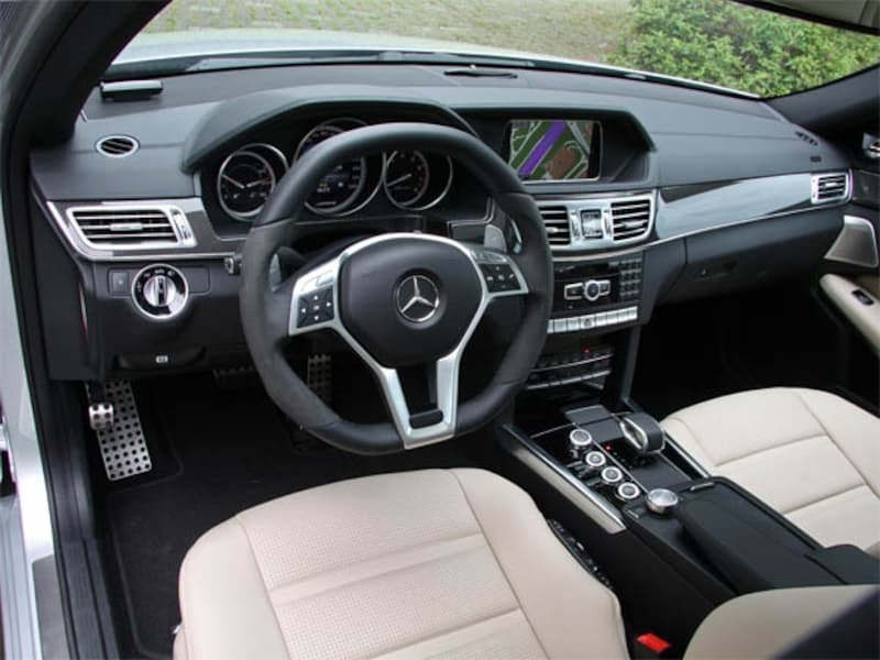 M・ベンツE63AMG S 4マチック