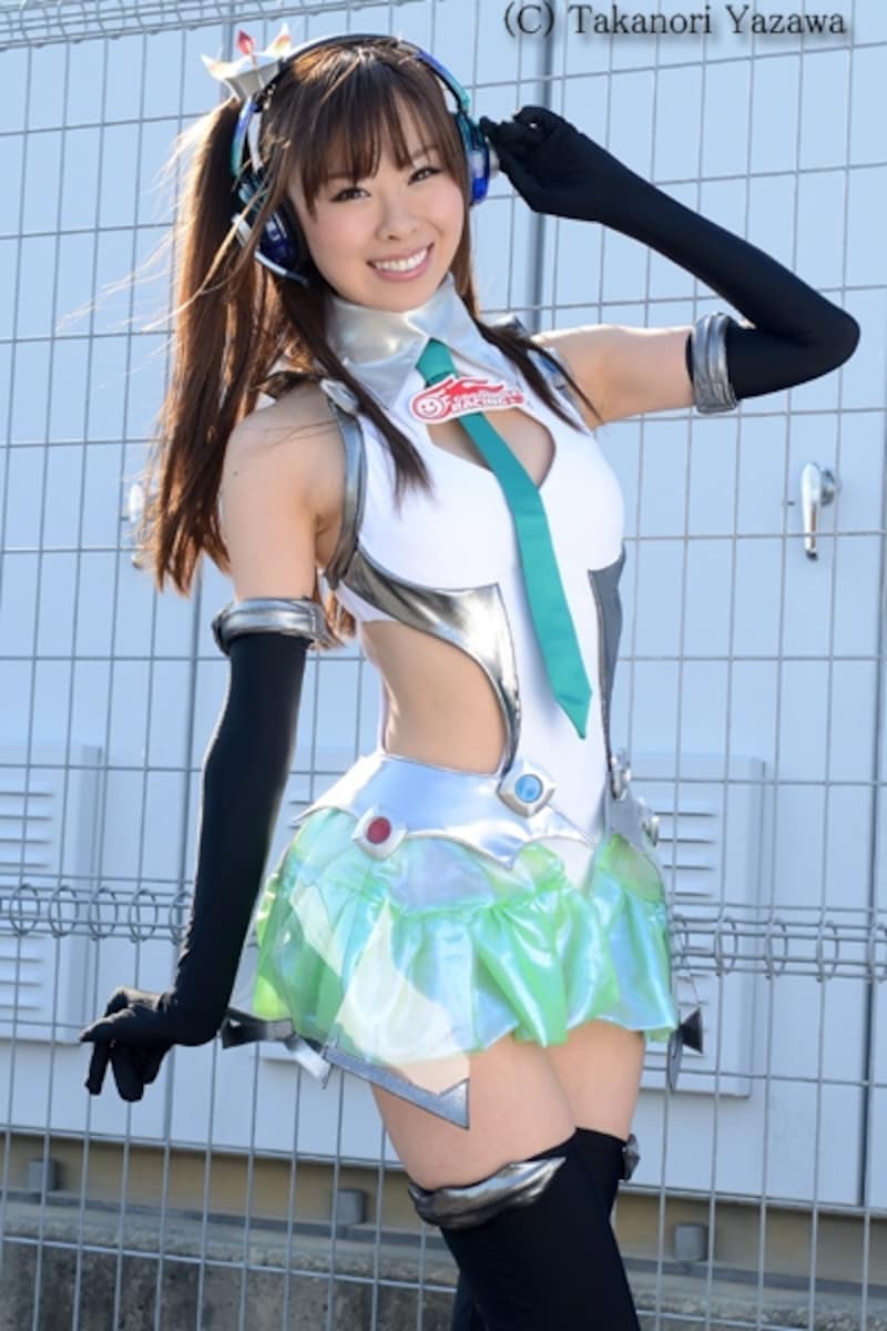 鴻上聖奈／レーシングミクサポーターズ