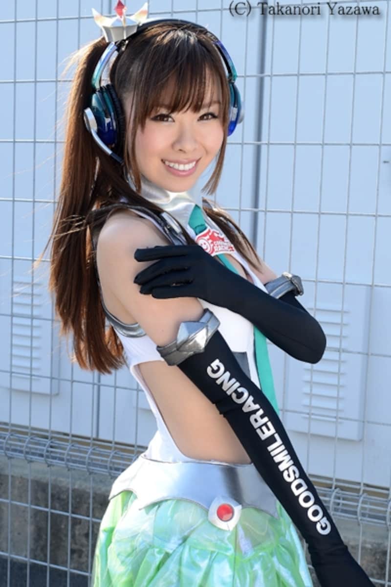 鴻上聖奈／レーシングミクサポーターズ