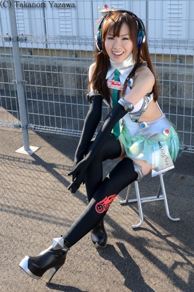 鴻上聖奈／レーシングミクサポーターズ