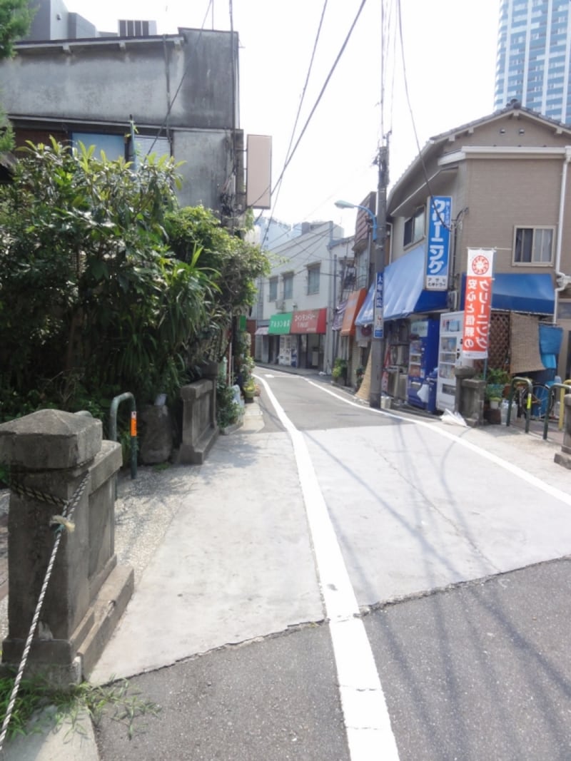 よく見ると柳橋といった文字が読み取れる