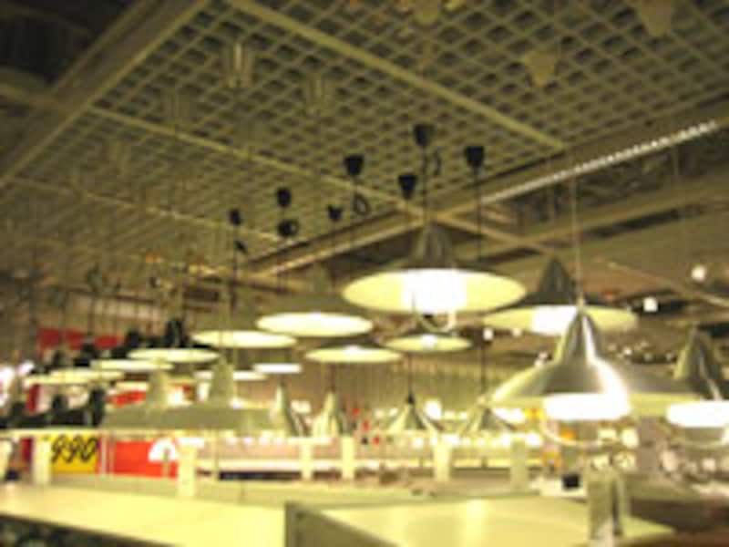 マーケットホール