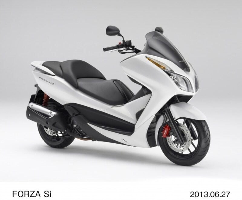 250cc　スクーター　フォルツァSi