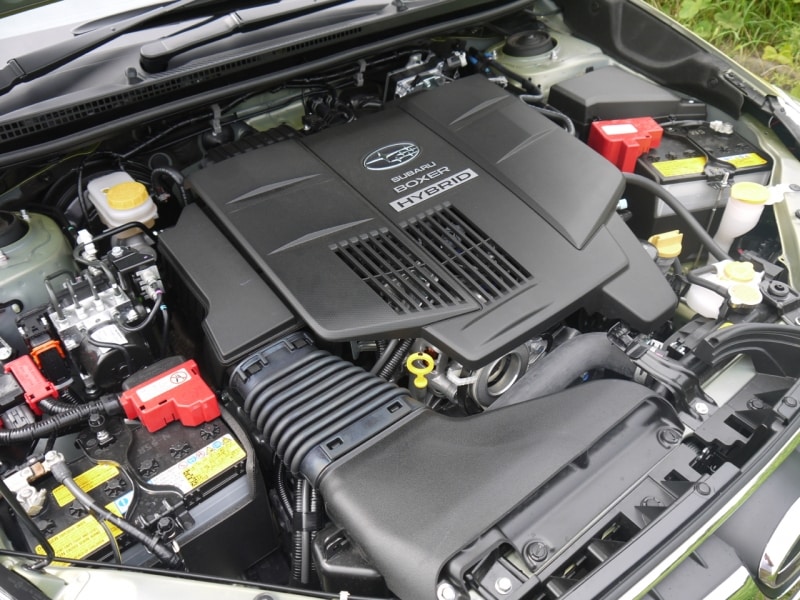 スバルXVハイブリッドエンジン