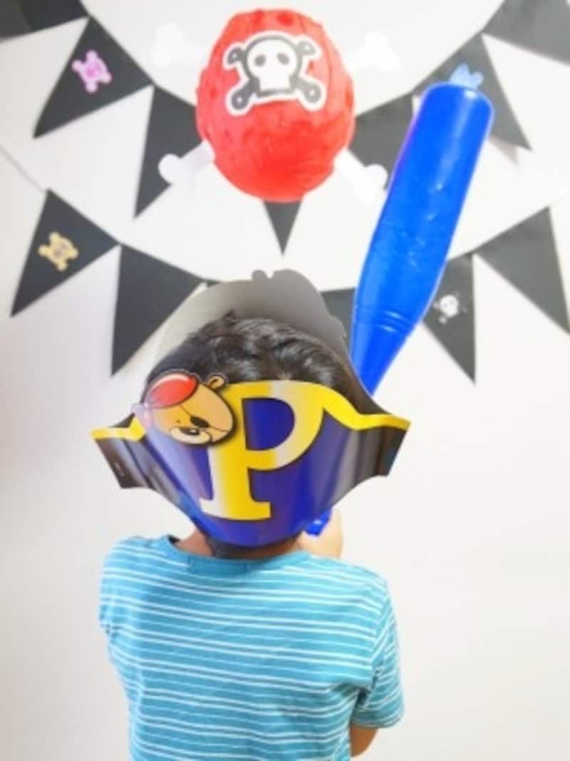 ピニャータを割る