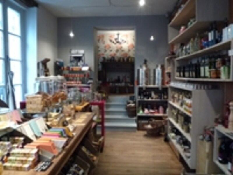 フランスならではのお土産を探そう