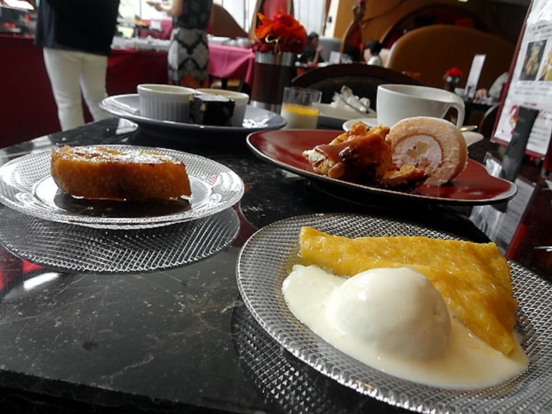 ヴィエイユ ヴィーニュ マキシム ド パリ 赤坂サカス店 デザート