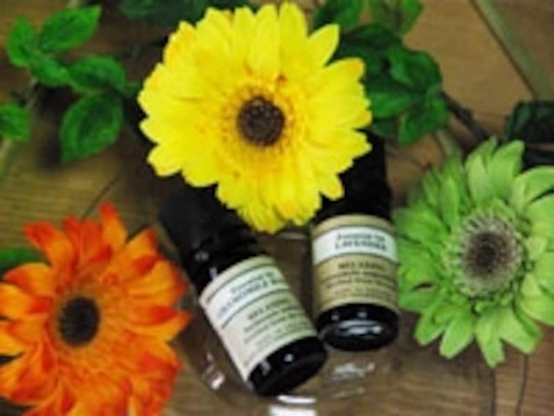 精油（ラベンダー、オレンジ）