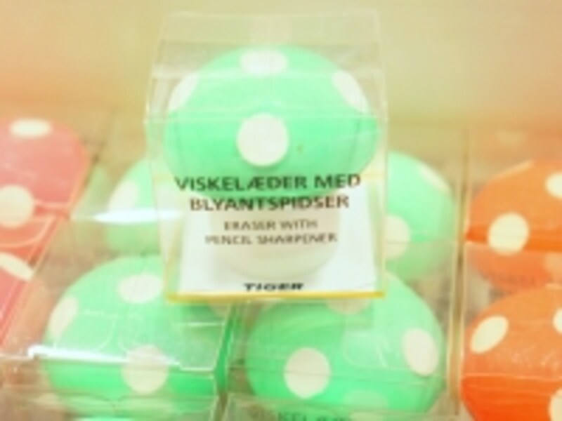 木のこ消しゴム