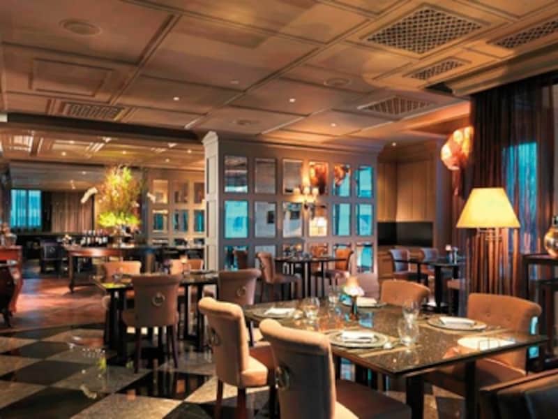 19階にあるタイレストラン「Su Tha Ros」