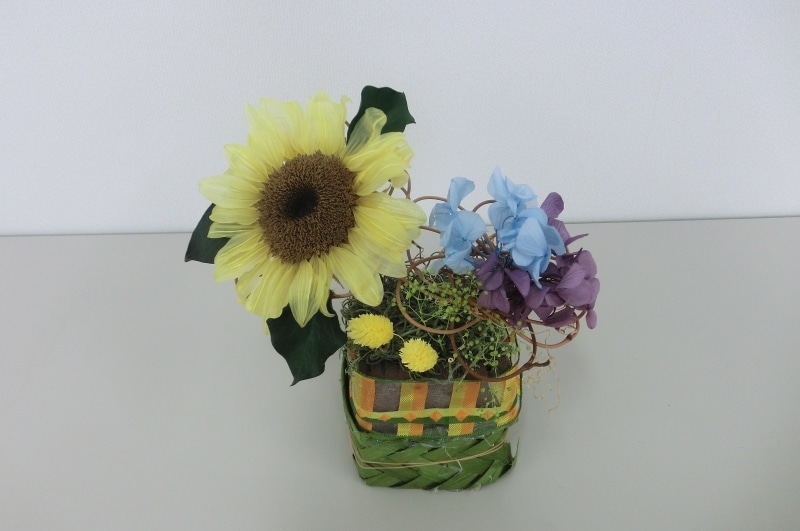 ひまわりのアレンジメント