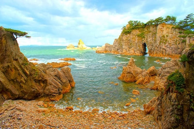 笹川流れ「眼鏡岩」