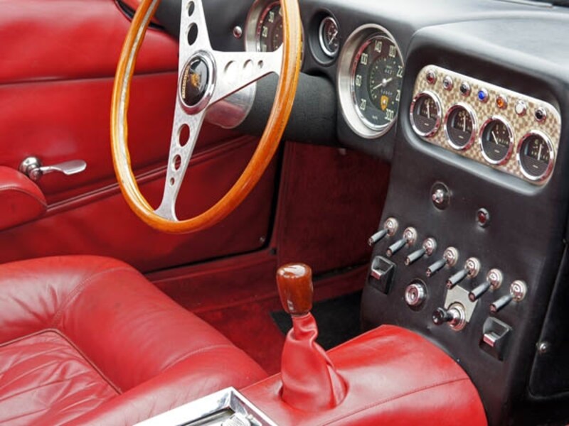 ランボルギーニ350GTおよび400GTの実験車両