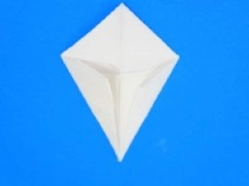 もう片方も折り上げてください