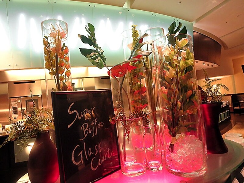 ブッフェ台の装飾
