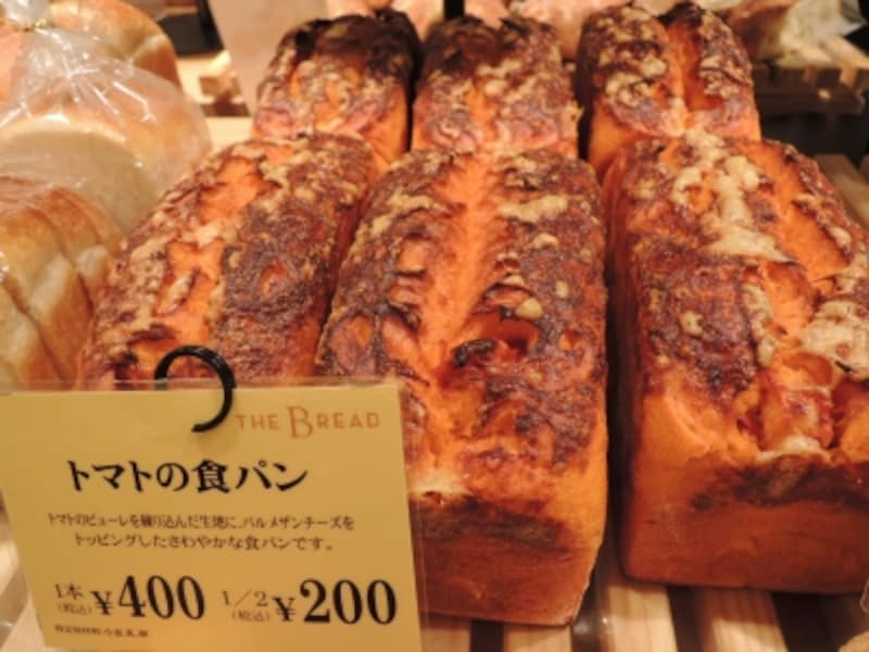 トマトの食パン