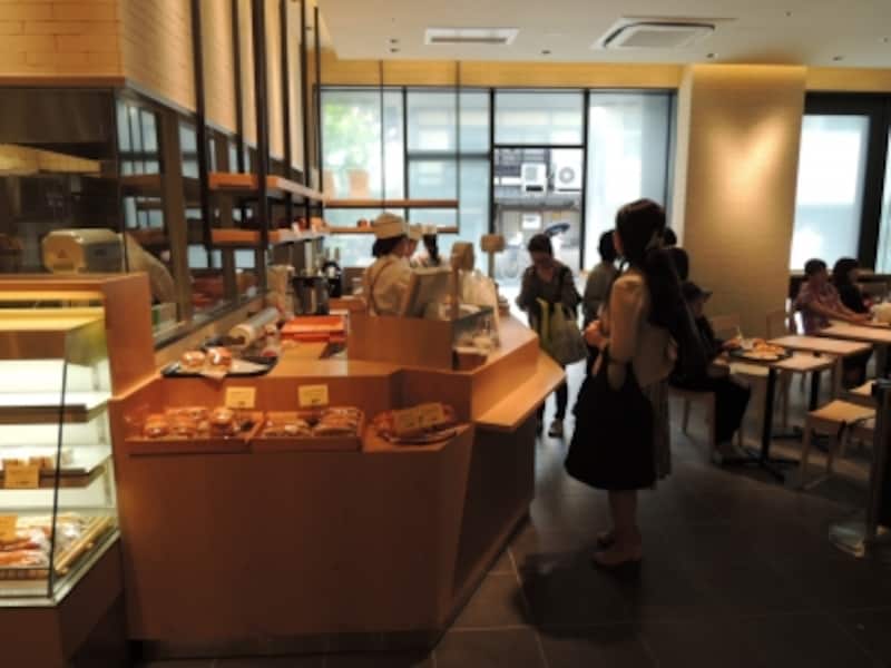 イートインカフェ