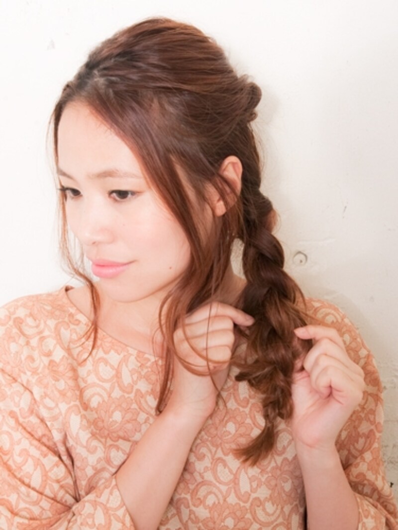 指先で少しずつほぐす