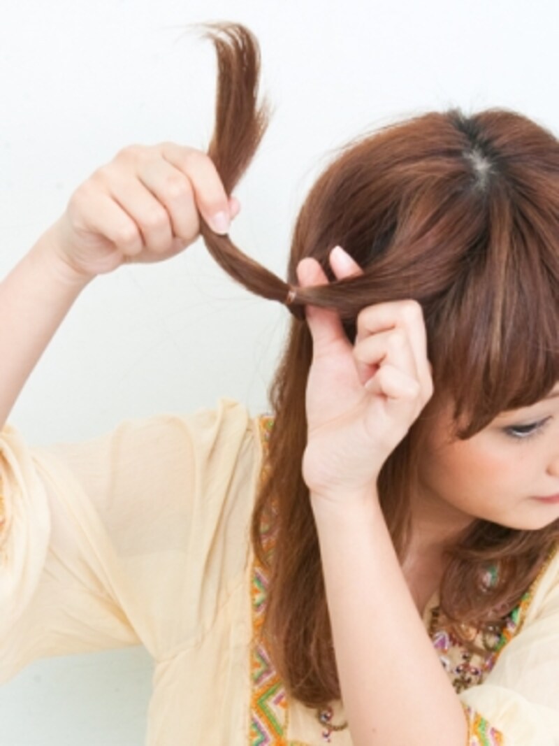 猫耳ヘアアレンジの作り方 くるりんぱで簡単おすすめ髪型アレンジ 結婚式 パーティーヘアアレンジ All About 猫耳ヘアアレンジの作り方 くるりんぱで簡単おすすめ髪型アレンジ 結婚式 パーティーヘアアレンジ All About