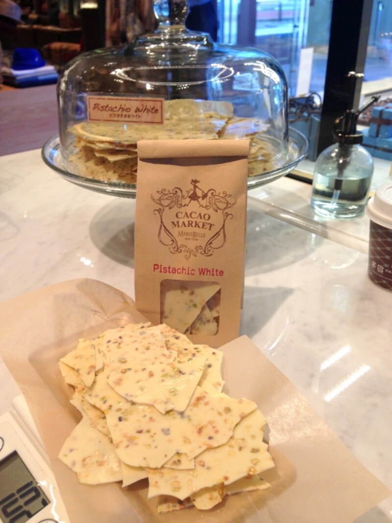 ピスタチオホワイト