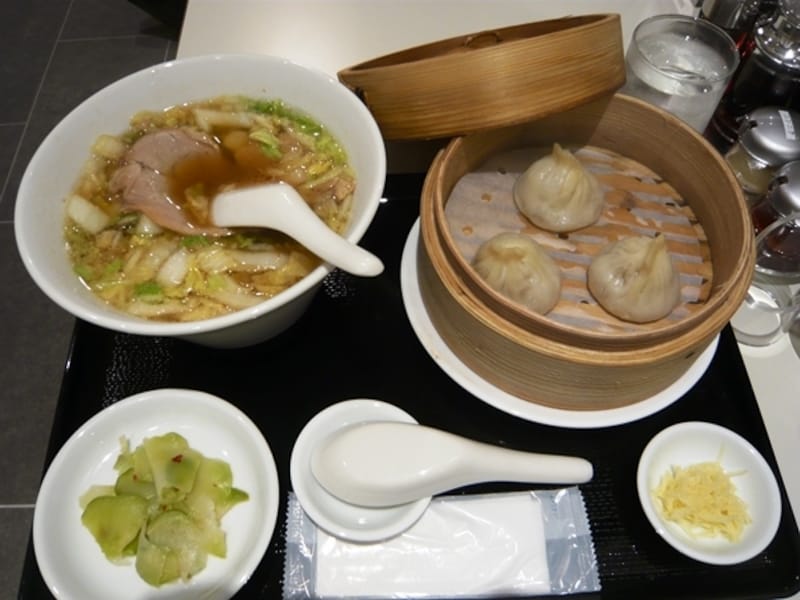 『神座飲茶ランチセットA』は980円