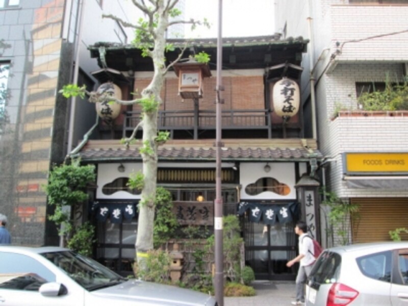 老舗中の老舗の蕎麦屋さん 神田 まつや 東京の観光 旅行 All About