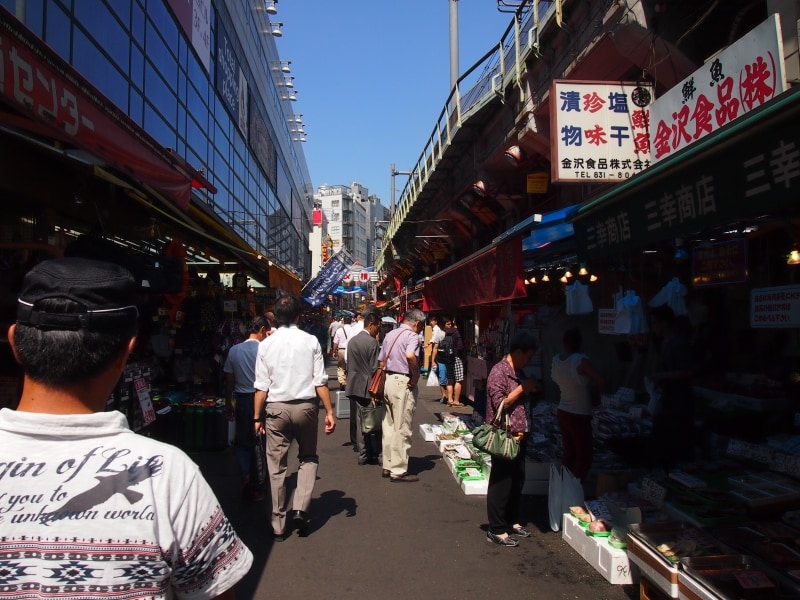いつきても活気のあるアメ横
