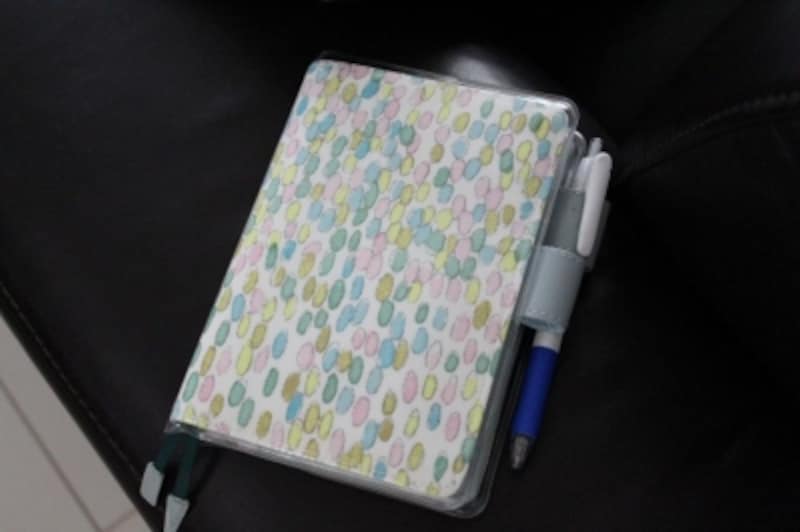 意外にピッタリな ほぼ日手帳のカバー をかけて マザーズバッグ All About 意外にピッタリな ほぼ日手帳のカバー をかけて マザーズバッグ All About