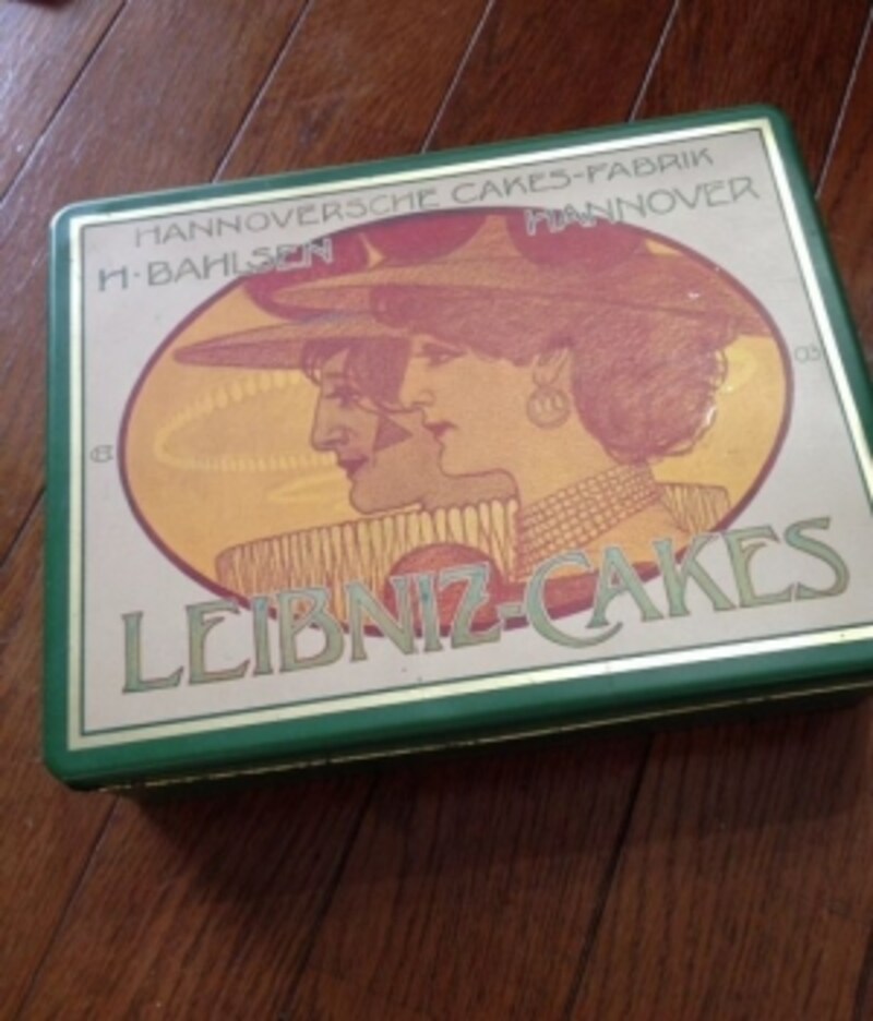 オシャレな お菓子の空き缶 に頂いたお手紙を 収納 All About