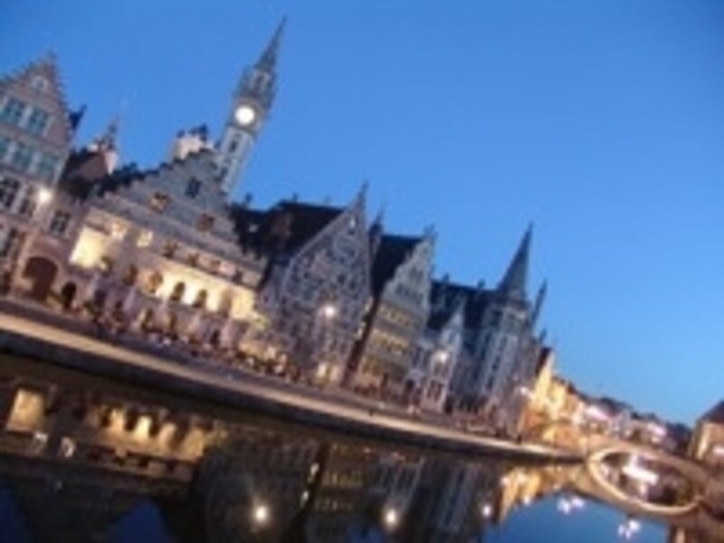 フランダース地域の人気都市ゲント© D. de Kievith and/or Toerisme Vlaanderen
