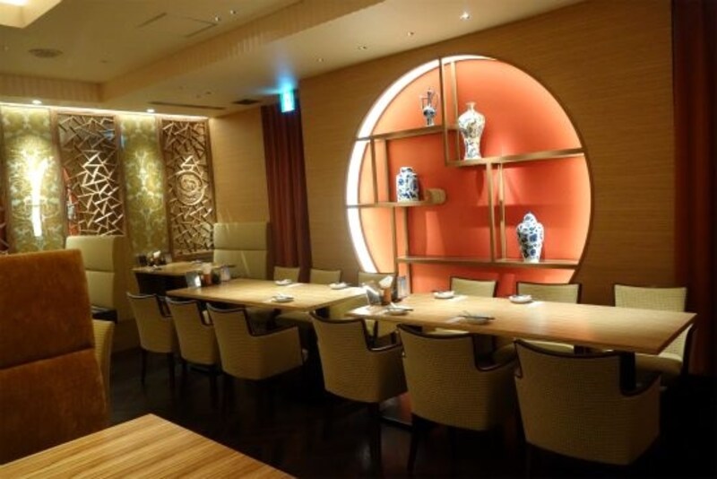 地下1階のダイニング1