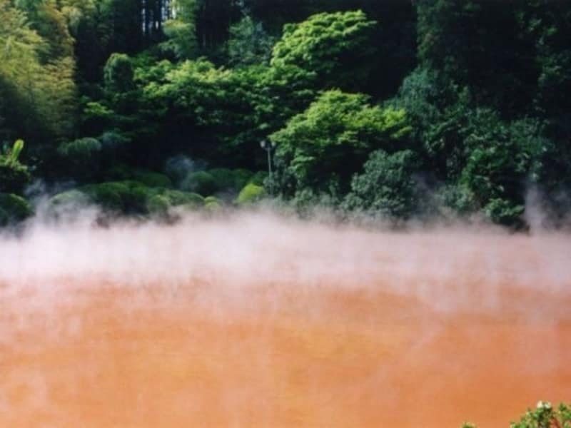 別府・血の池地獄