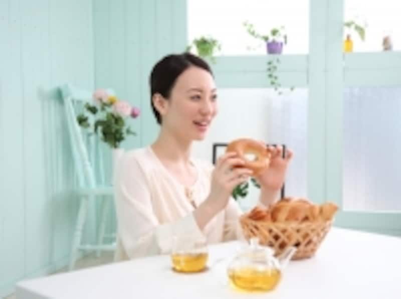 痩せている人は気にせず食べる