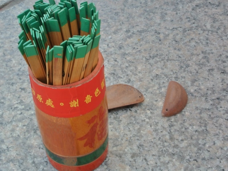 神聖な場所なのでマナーは守りましょう