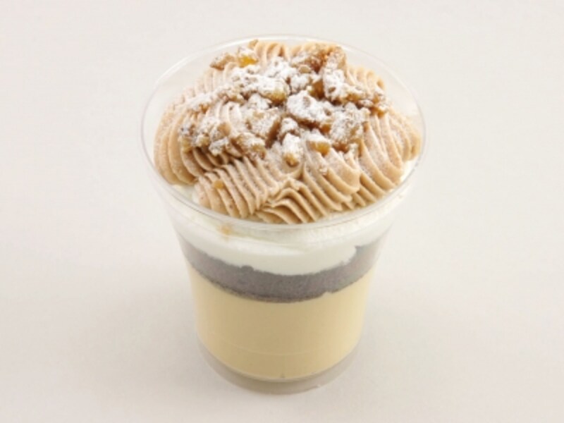 世界の栗のモンブラン