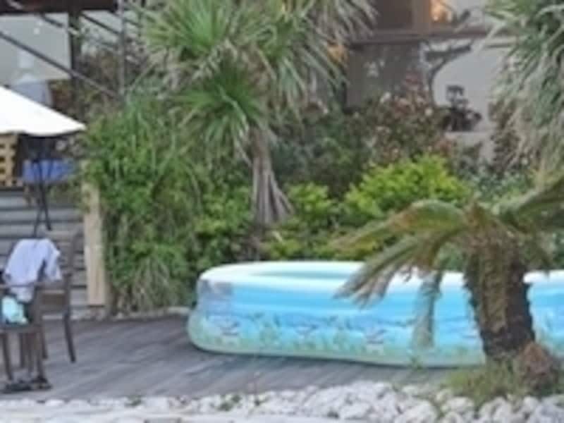 「クラブハウスプール」には、小さな子ども用のプールも