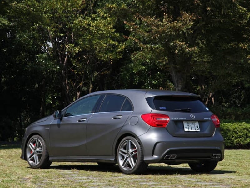 M・ベンツA45AMG